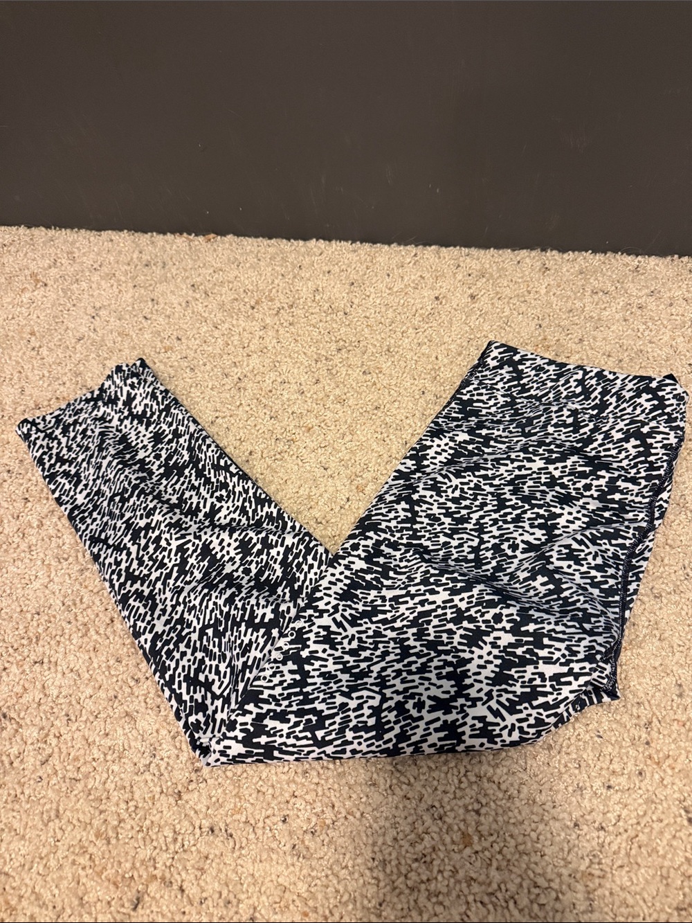 Nike Black and White Dri-FIT Printed Leggings